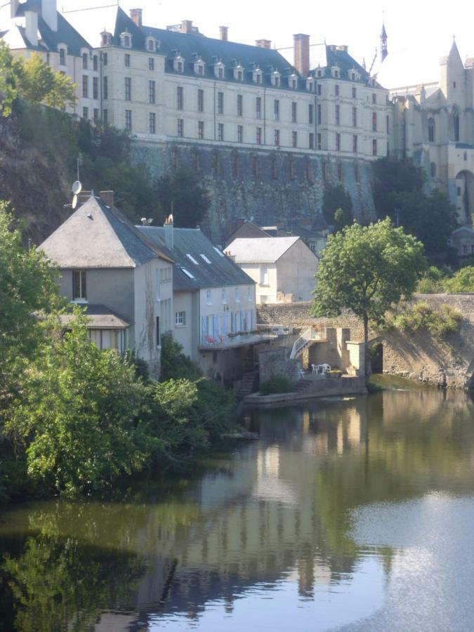 Moulin De L'Abbesse Bed and Breakfast Thouars Buitenkant foto